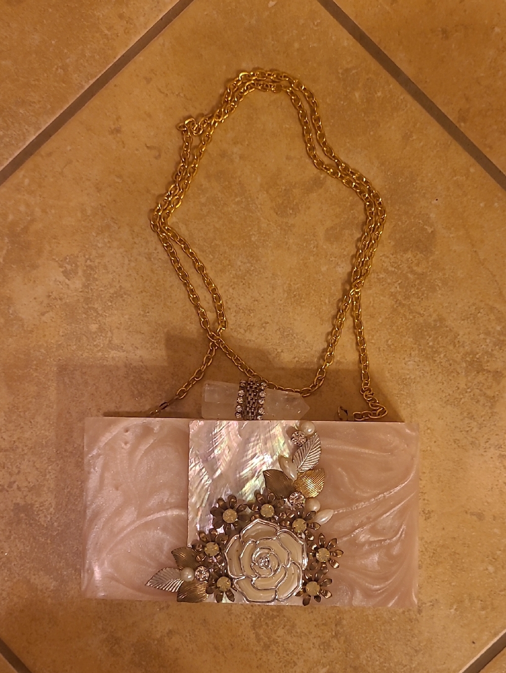 Elegant Pearlized Floral Embelished Evening Clutch with Gold Chain